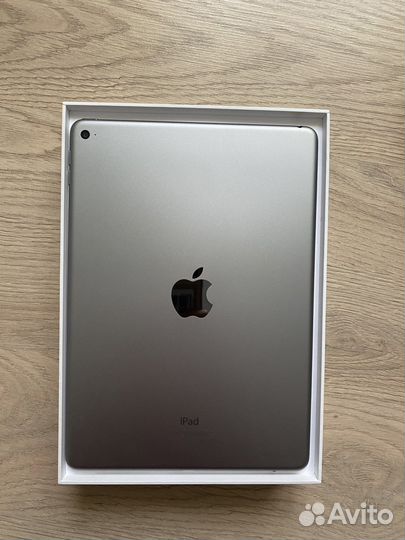 Apple iPad air 32 gb sim