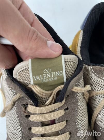 Кроссовки valentino