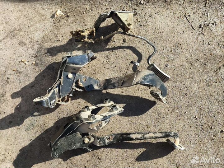 Педаль тормоза сцепления газа чери тиго т11 2.4