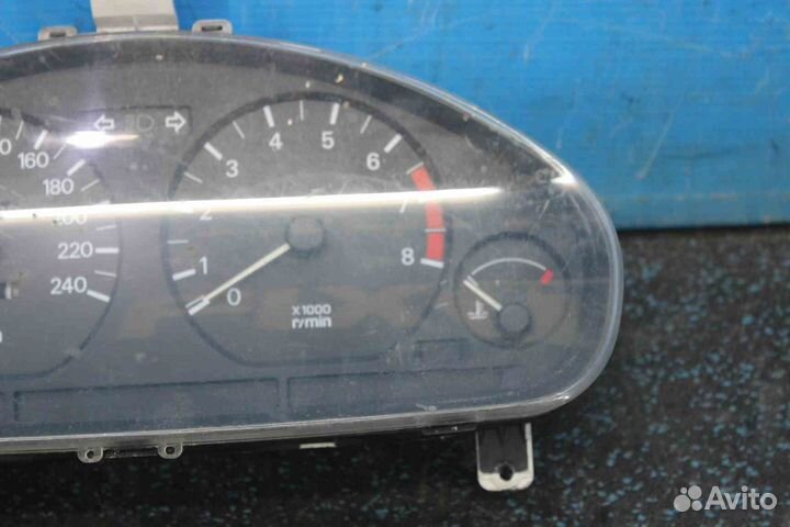 Панель приборов Mitsubishi Carisma (Мицубиси Кариз