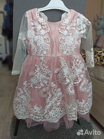 Продам платье