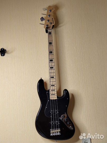 Бас гитара