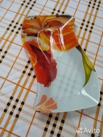 Посуда для сервировки стола