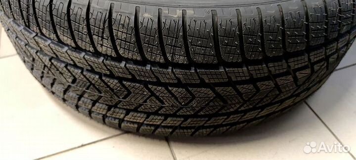 Pirelli Scorpion Winter 295/35 R22 108W