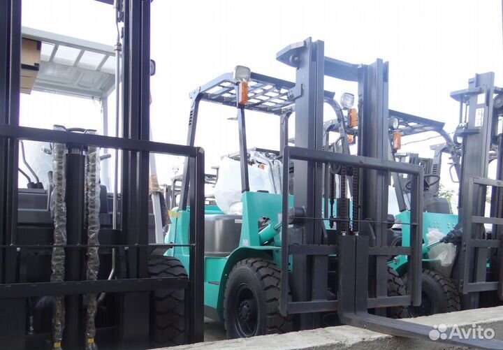 Вилочный погрузчик Dalian CPCD20DB, 2023