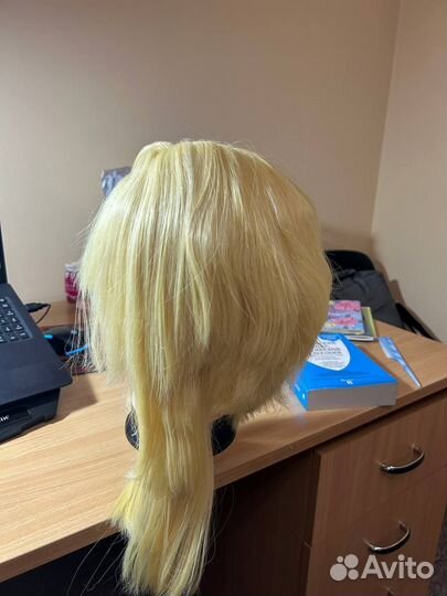 Косплей парик Люмин путешественник геншин импакт