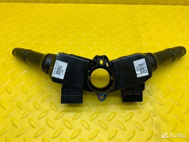 Подрулевой переключатель Hyundai Solaris седан