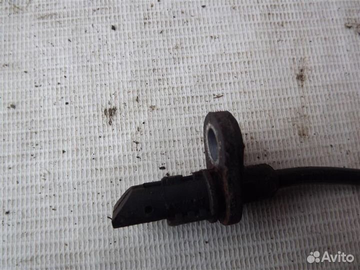 Датчик ABS задний Пежо 207