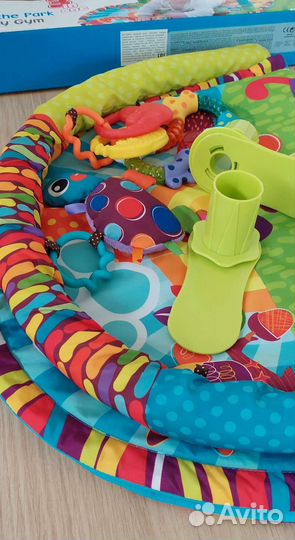 Развивающий коврик