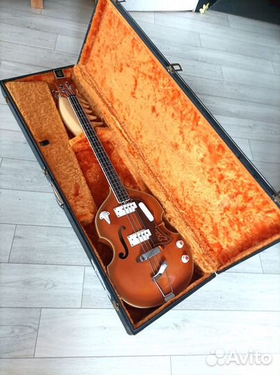 Бас гитара винтажная EKO 1964 г., в идеале