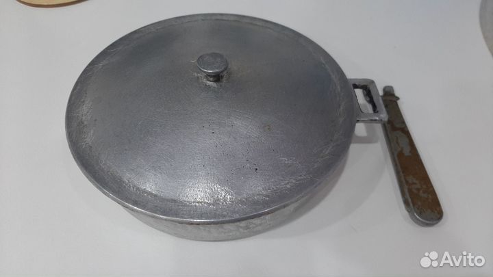 Сковорода чугунная