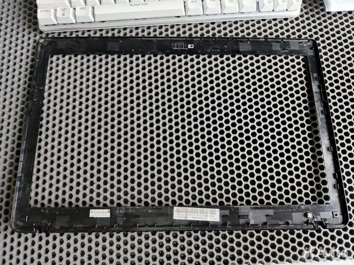 Рамка матрицы Asus K55VD