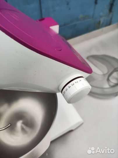 Миксер планетарный Bosch cnum 51