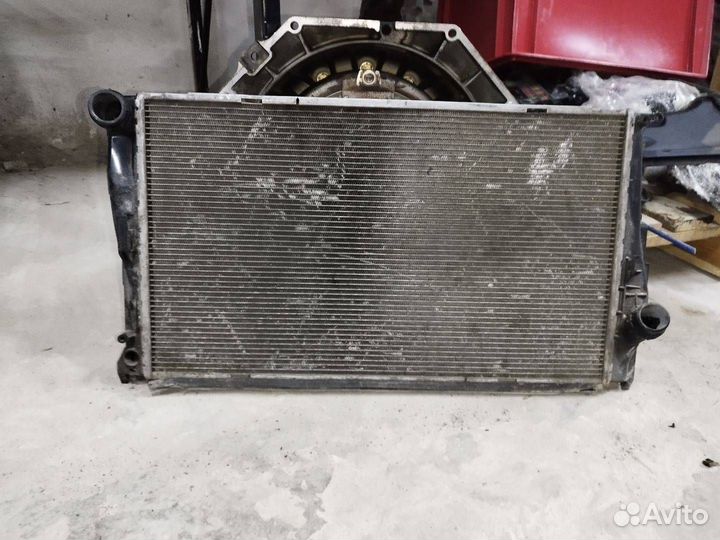 Радиатор основной BMW 3 E90/E91/E92/E93 6626835