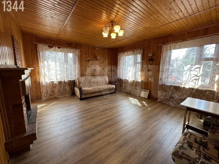 Дом 126 м² на участке 16,1 сот.