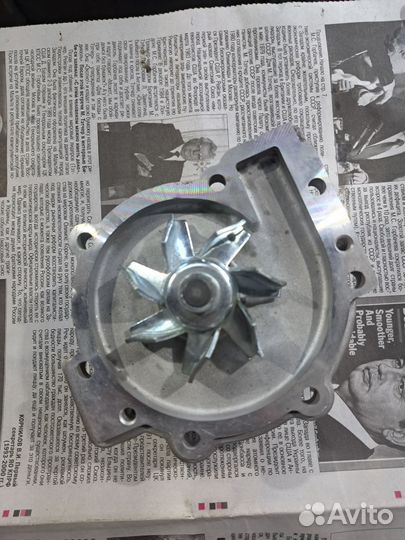 Водяной насос помпа на волво