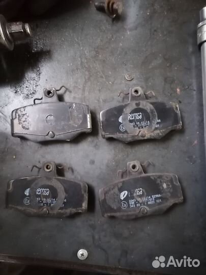 Тормозные колодки Nissan