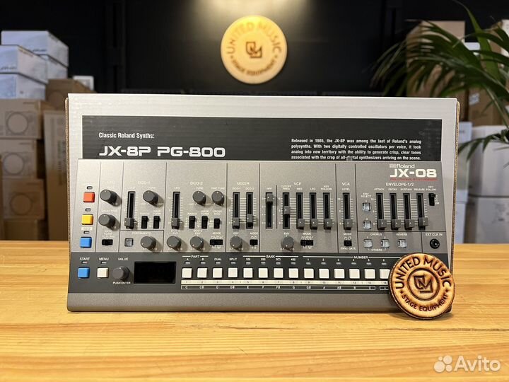 Roland JX-08