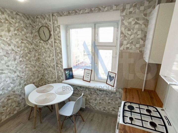 2-к. квартира, 51 м², 6/10 эт.