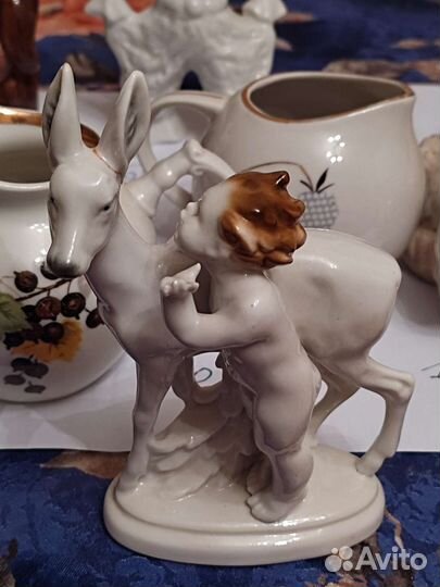 Фарфоровые статуэтки