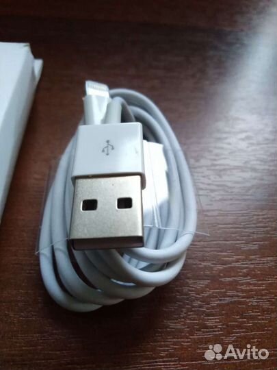 USB кабель для смартфона