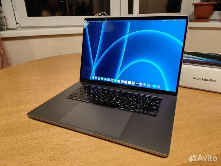Macbook Pro 16 2019 i9-64Gb-500Gb-8Gb video