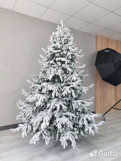 Ель Литая Франция заснеженная 0,9 м