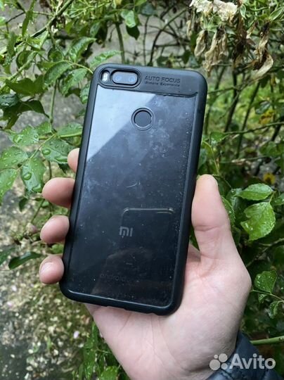 Телефон Xiaomi A1