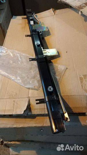 Солнцезащитная шторка заднего стекла