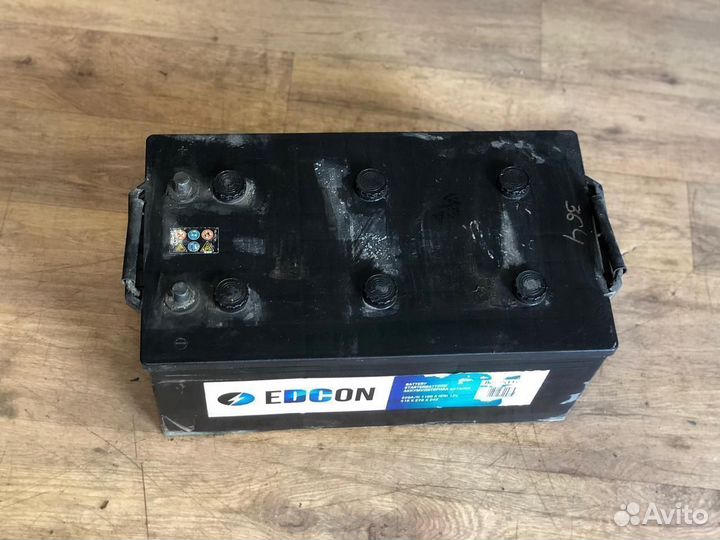 Аккумулятор Б/У 225 ампер