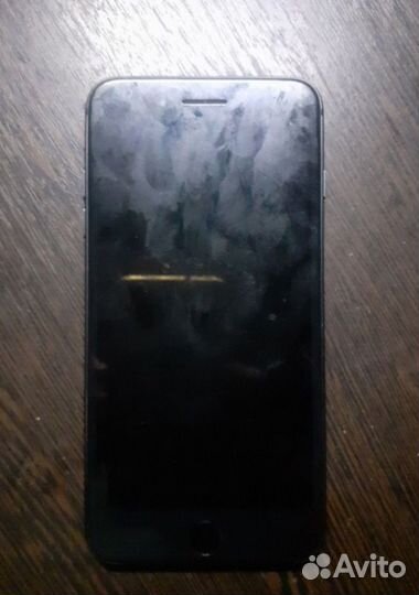 Телефон iPhone