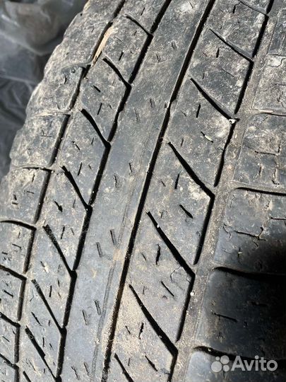 Goodyear Wrangler HP All Weather 235/65 R17