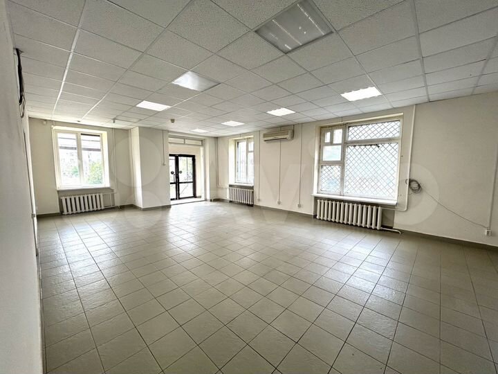 Торговая площадь, 75 м²