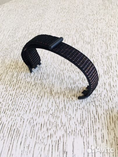 Xiaomi Mi SMART Band 8 и 2 доп. ремешка