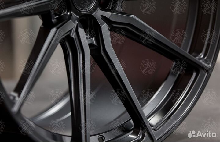 Кованые диски Mercedes GLC R21