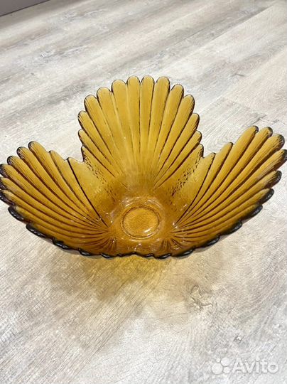 Блюдо для фруктов ваза