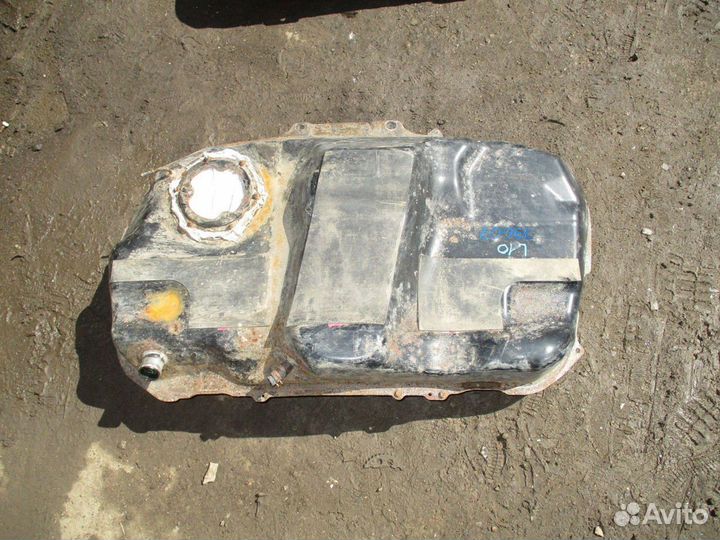 Бак топливный Mitsubishi Lancer 10