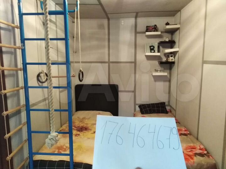 2-к. квартира, 42 м², 1/5 эт.