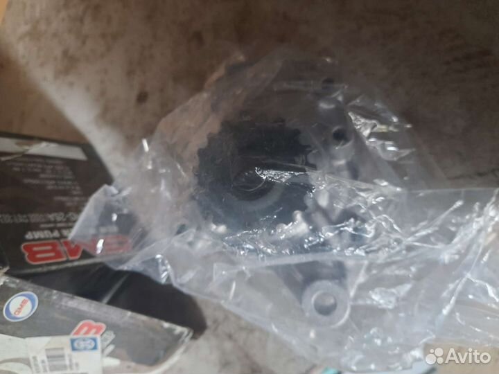 Помпа.водяной насос хонда