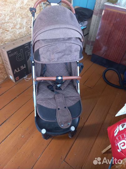 Прогулочная коляска yoya plus max