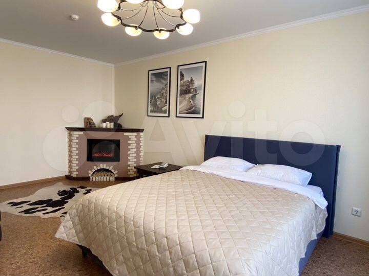 2-к. квартира, 90 м², 4/14 эт.