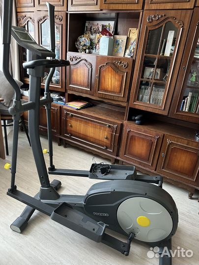 Эллиптический тренажер torneo