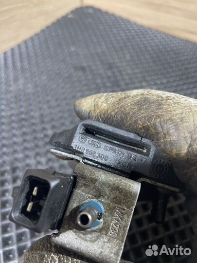 Электромагнитный клапан турбины Octavia 1h0906300