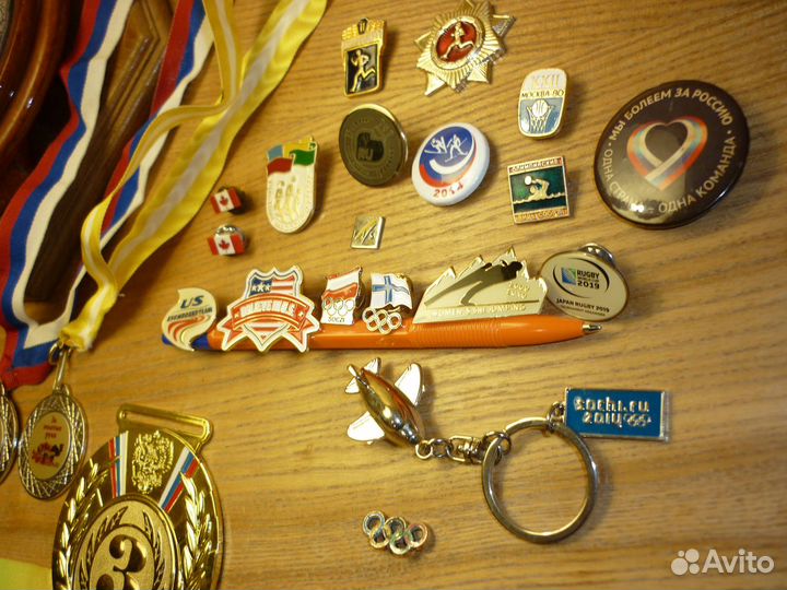 Значки и брелоки Олимп.Сочи и др