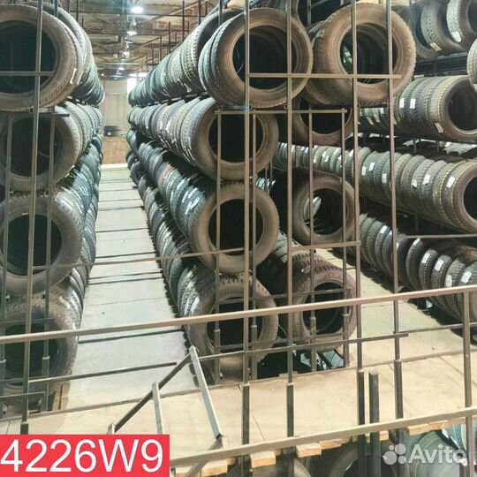 iLink Wintervorhut Stud III 225/70 R16 102L