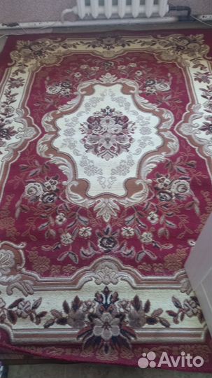 Ковер шерстянноц