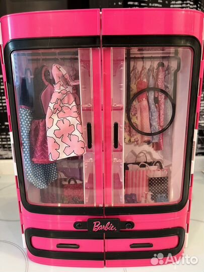 Barbie шкаф