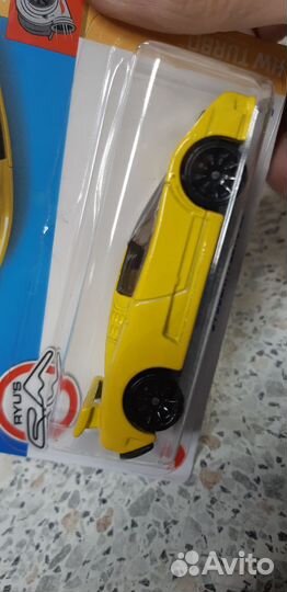 Модель Hot Wheels '94 Bugatti EB110 SS