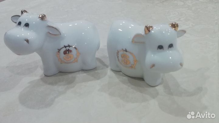 Солонка и перечница фарфоровые