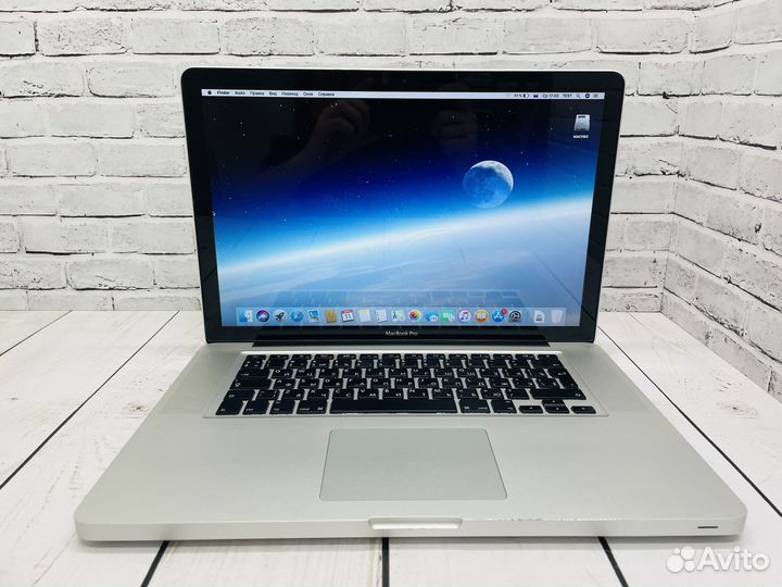 Макбук Apple MacBook Pro